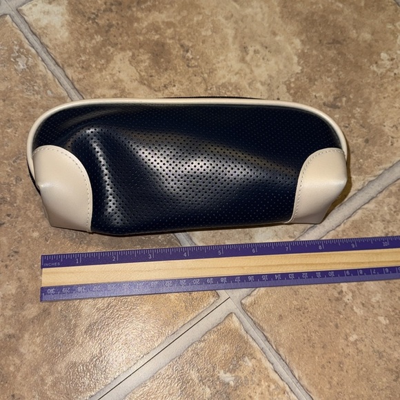 Guerlain Paris Cosmetic Make-up Skincare Bag Travel Pouch Navy Blue White Vinyl - Picture 10 of 14